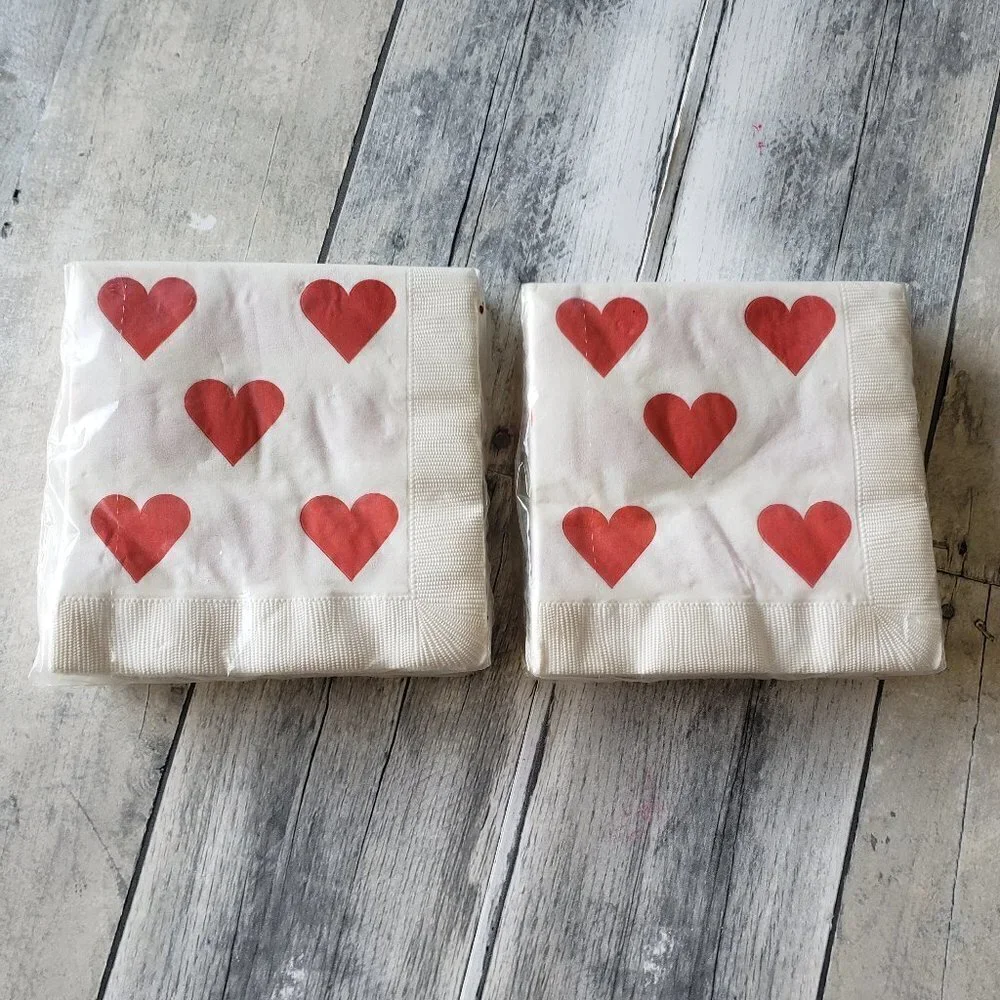 Red Heart Cocktail / Dessert Napkins 20 napkins per package